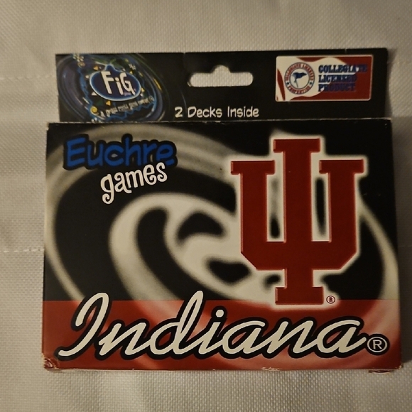 Indiana Euchre Card Game Set - Red and Black - Picture 2 of 4